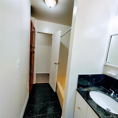 $299,888 | 3 Hook Road, Unit 32, Poughkeepsie, NY 12601