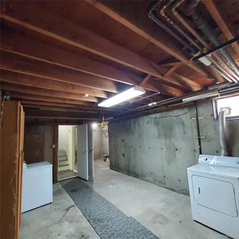 $299,888 | 3 Hook Road, Unit 32, Poughkeepsie, NY 12601