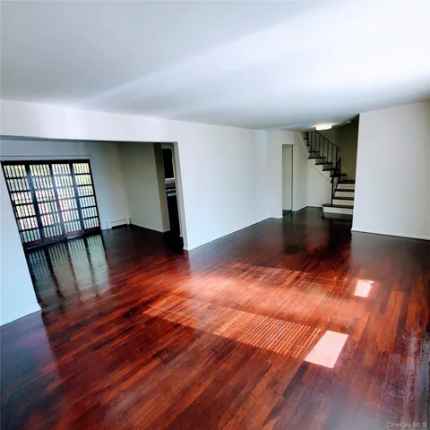 $299,888 | 3 Hook Road, Unit 32, Poughkeepsie, NY 12601