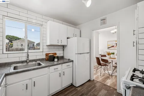 $700,000 | 4061 Maiden Lane, Union City, CA 94587