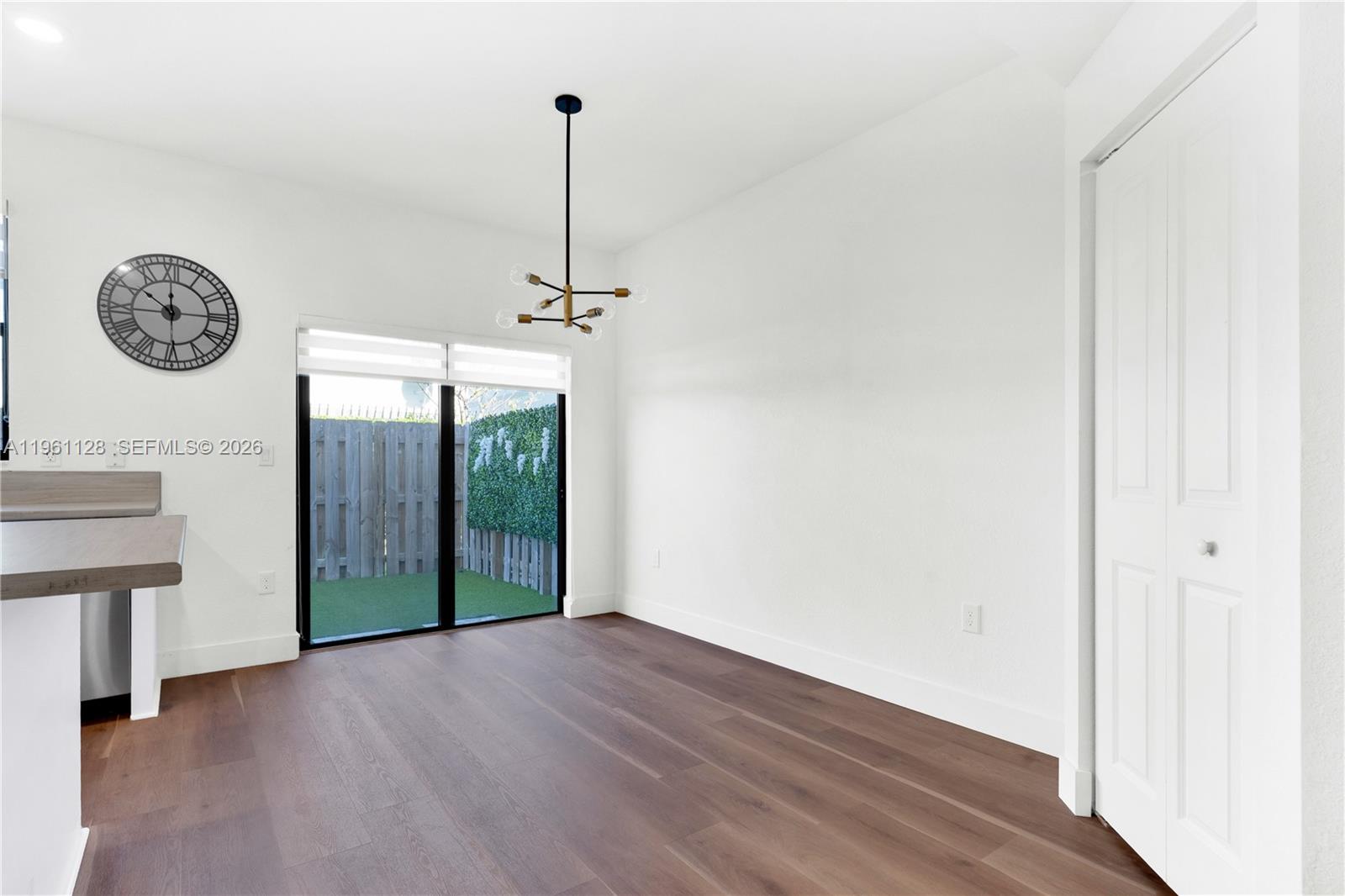 859 Northeast 211th Street Miami, FL 33179 - Photo 12 of 34