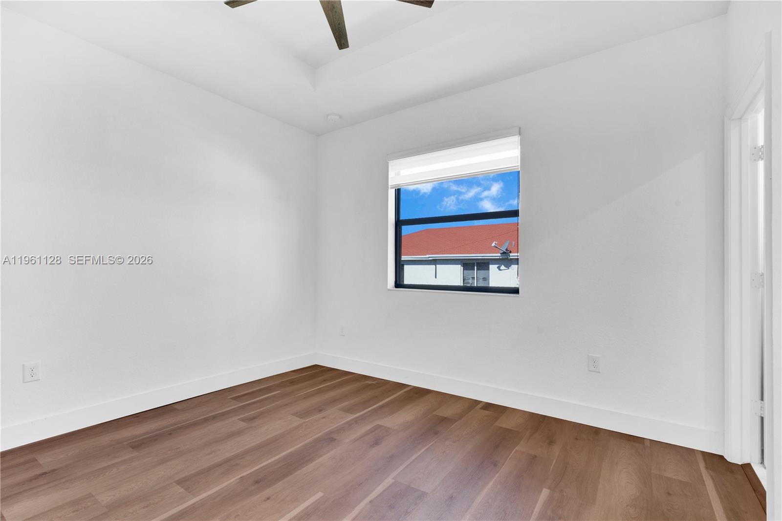 859 Northeast 211th Street Miami, FL 33179 - Photo 21 of 34