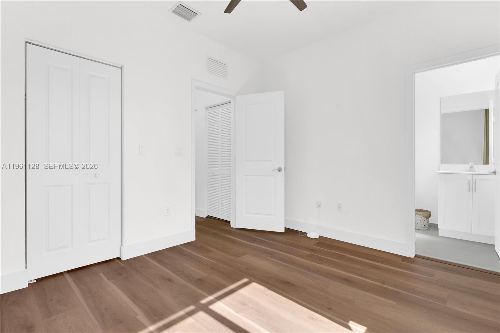 859 Northeast 211th Street Miami, FL 33179 - Photo 29 of 34