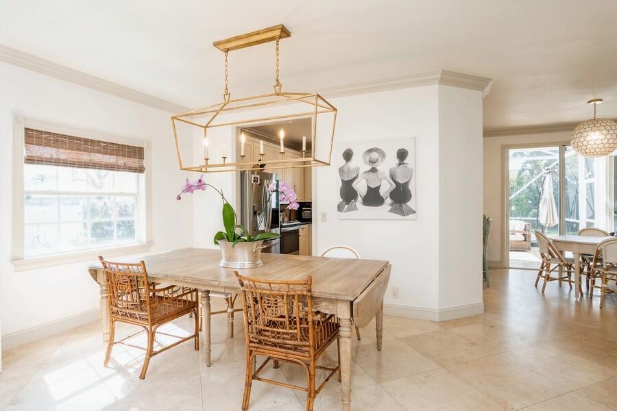 6031 Robinson Street Jupiter, FL 33458 - Photo 14 of 44 17_6031RobinsonSt_369001_DiningRoom_Smal