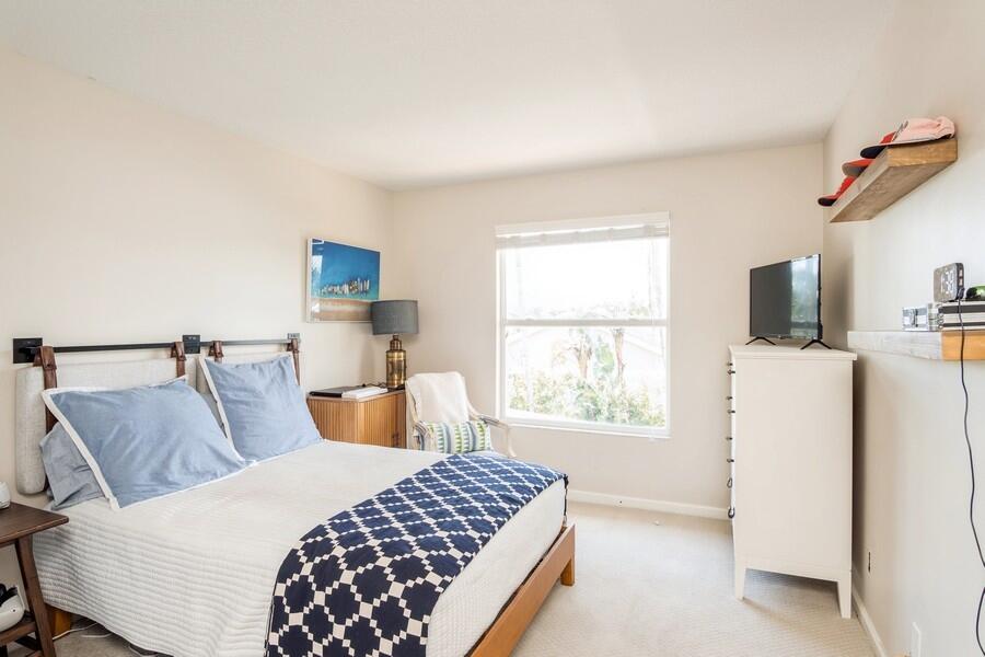 6031 Robinson Street Jupiter, FL 33458 - Photo 23 of 44 26_6031RobinsonSt_18_Bedroom_Small