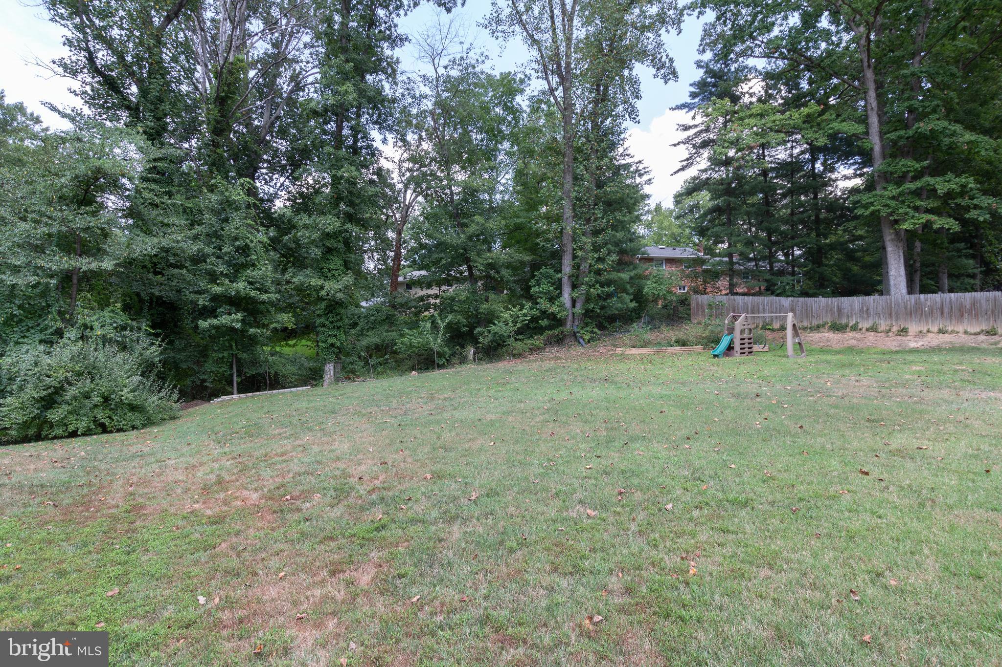 5703 Heming Avenue Springfield, VA 22151 - Photo 23 of 28