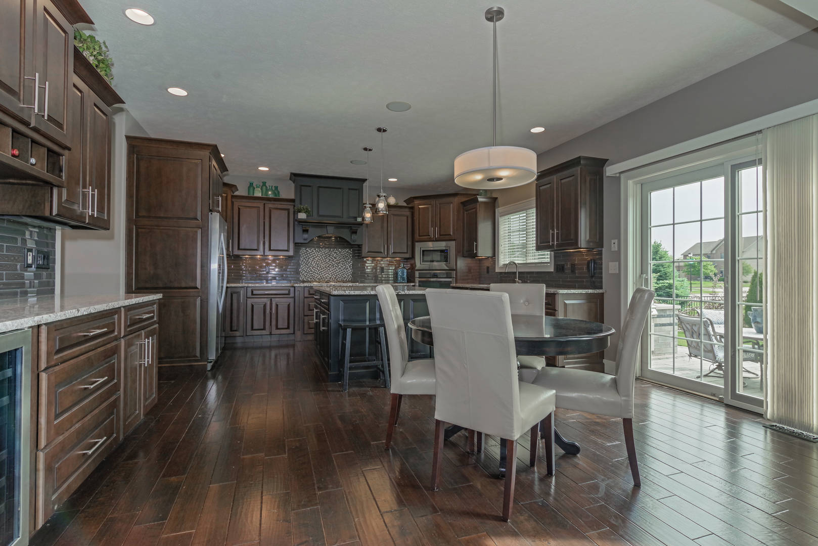 2809 Luke Road Bloomington, IL 61704 - Photo 6 of 48 Gallery Image 6