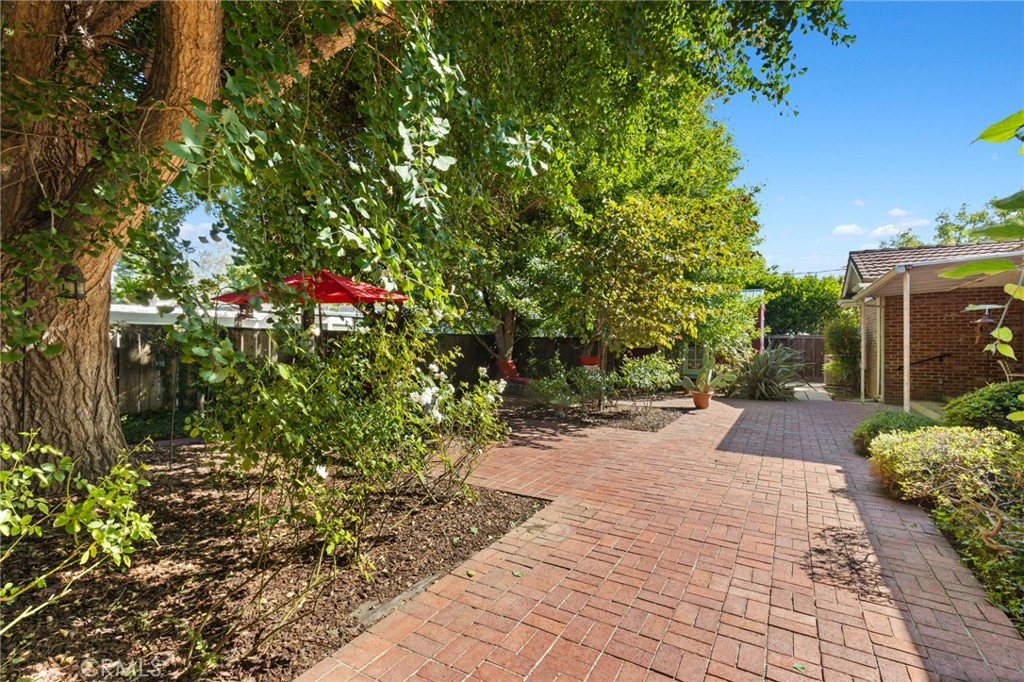 1192 Manchester Road Chico, CA 95926 - Photo 29 of 35 Beautifully landscaped