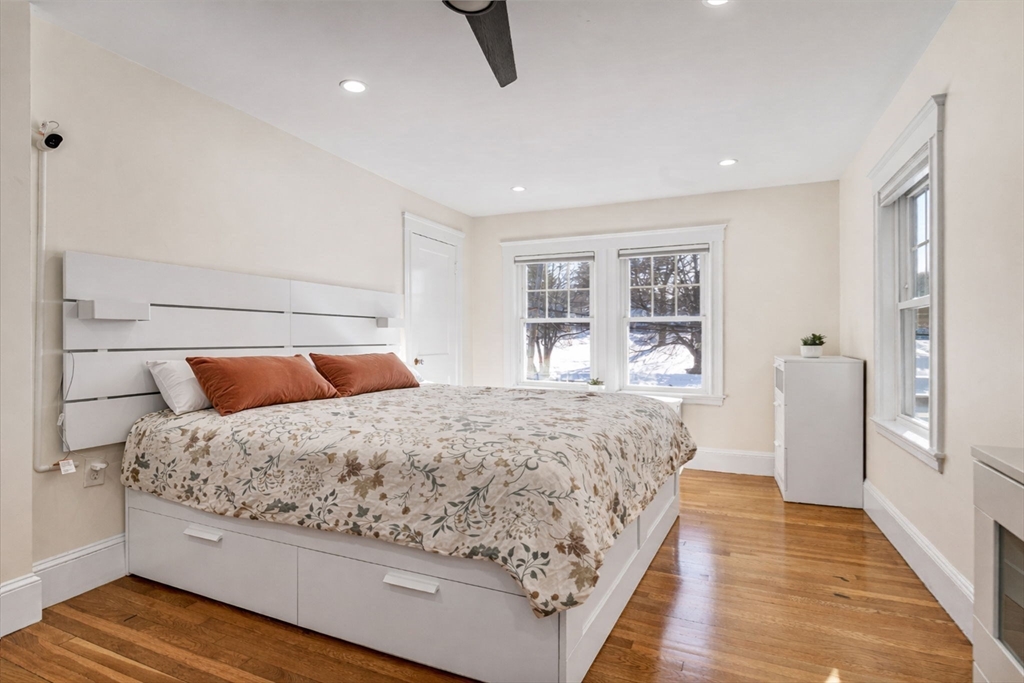 424 Brook Road Milton, MA 02186 - Photo 16 of 41