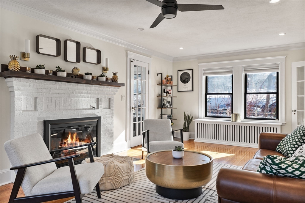 424 Brook Road Milton, MA 02186 - Photo 2 of 41