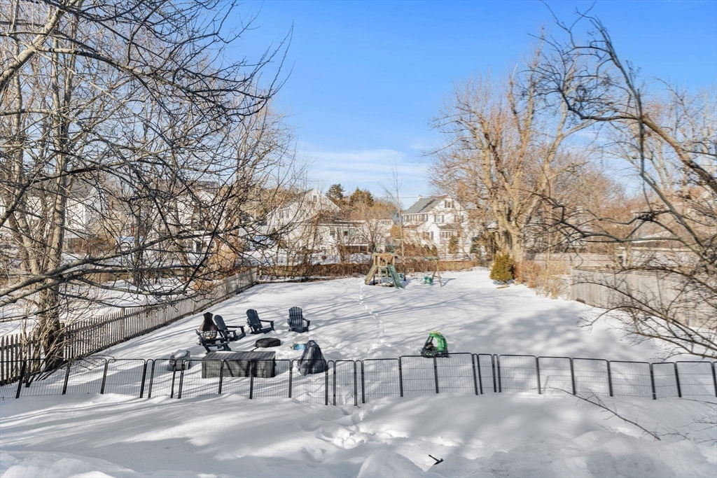 424 Brook Road Milton, MA 02186 - Photo 32 of 41