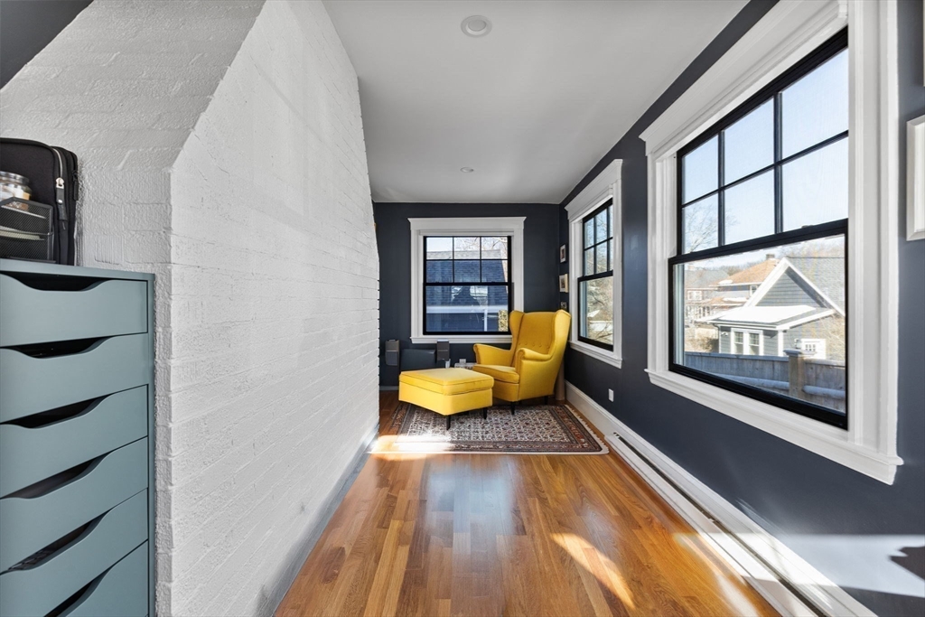 424 Brook Road Milton, MA 02186 - Photo 7 of 41