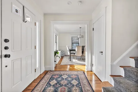 $1,249,000 | 424 Brook Road, Milton, MA 02186