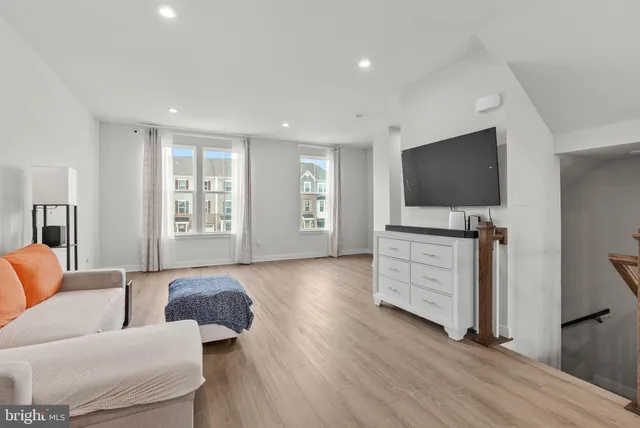 $400,000 | 104 Waterford Way, Swedesboro, NJ 08085