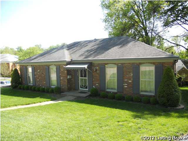 420 Knightsbridge Road Louisville, KY 40206 - Photo 1 of 22 Primary Photo