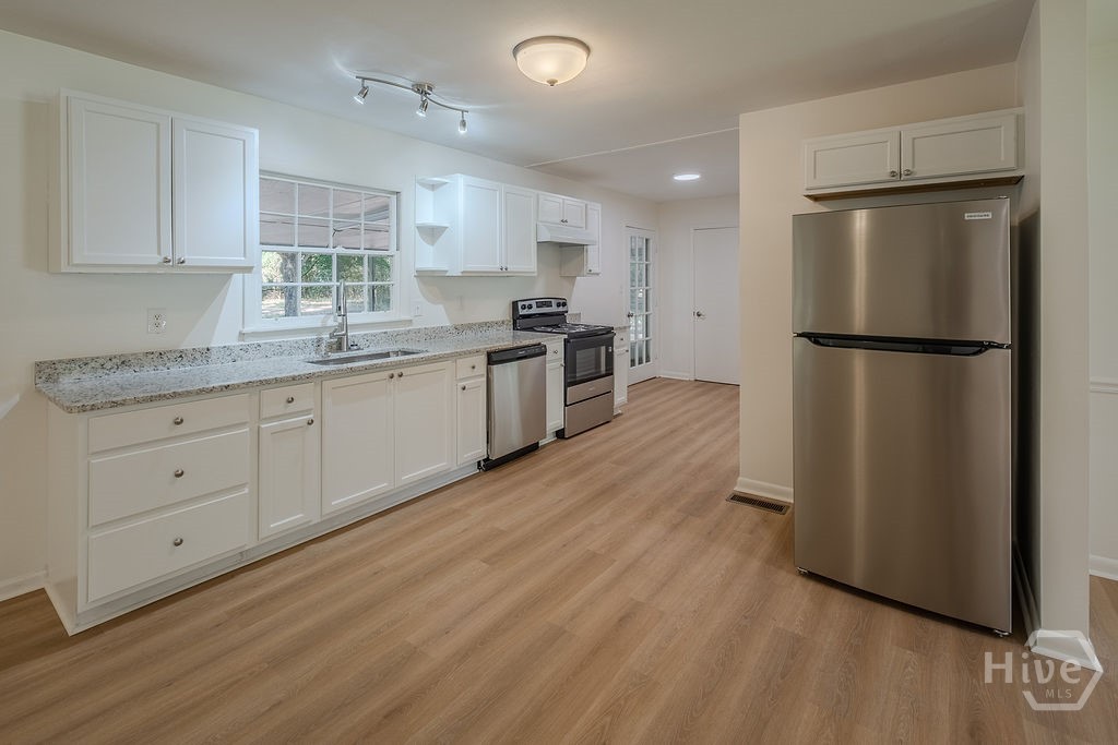 765 Glenn Carrie Road Hull, GA 30646 - Photo 7 of 29