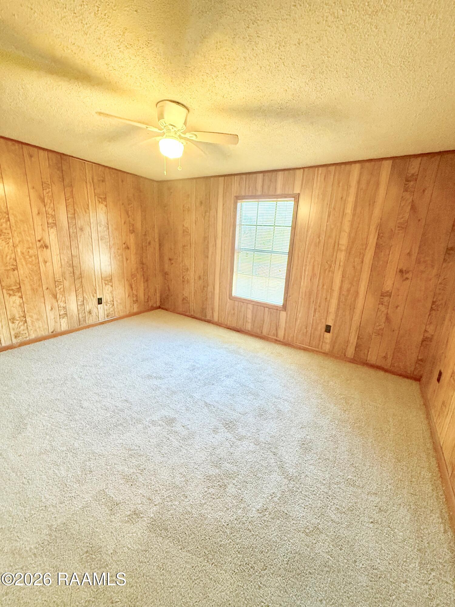 9217 Harold Landry Road New Iberia, LA 70563 - Photo 37 of 42 3rd bedroom