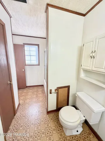 $227,000 | 9217 Harold Landry Road, New Iberia, LA 70563