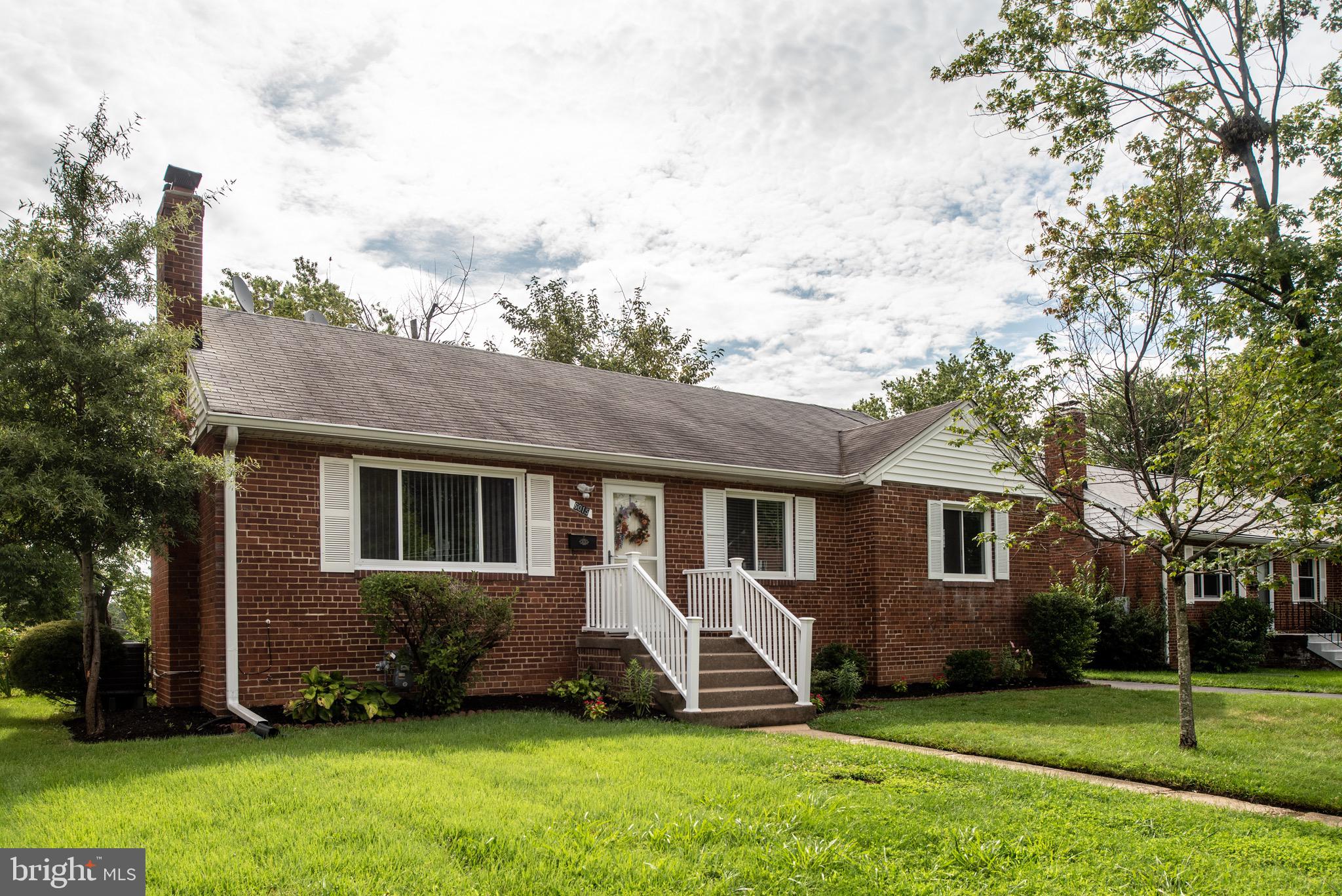 6015 Amherst Avenue Springfield, VA 22150 - Photo 2 of 40 Gallery Image 2