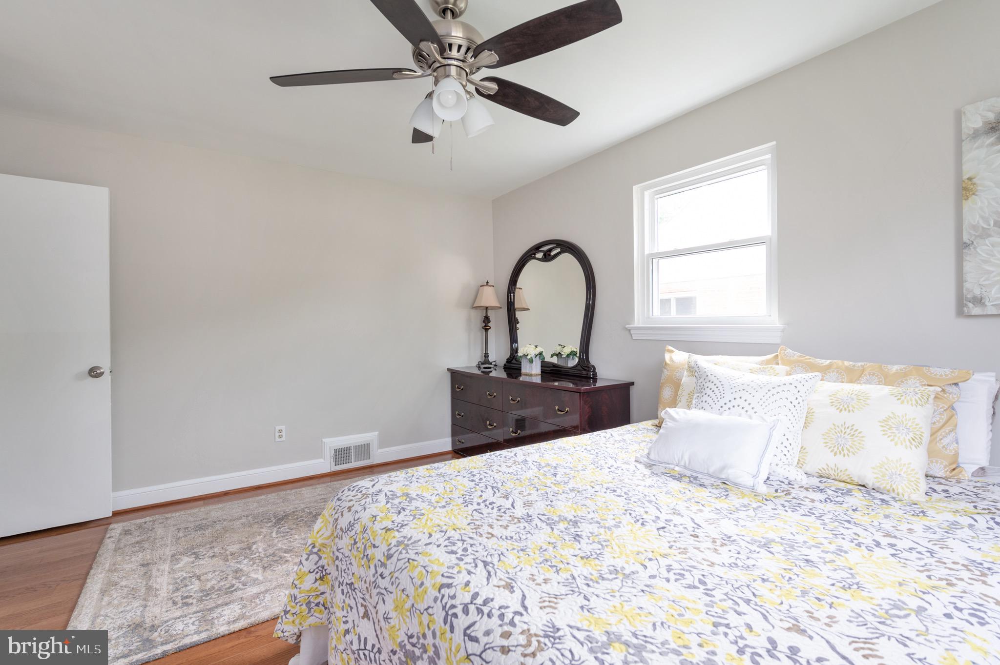 6015 Amherst Avenue Springfield, VA 22150 - Photo 18 of 40 Gallery Image 18
