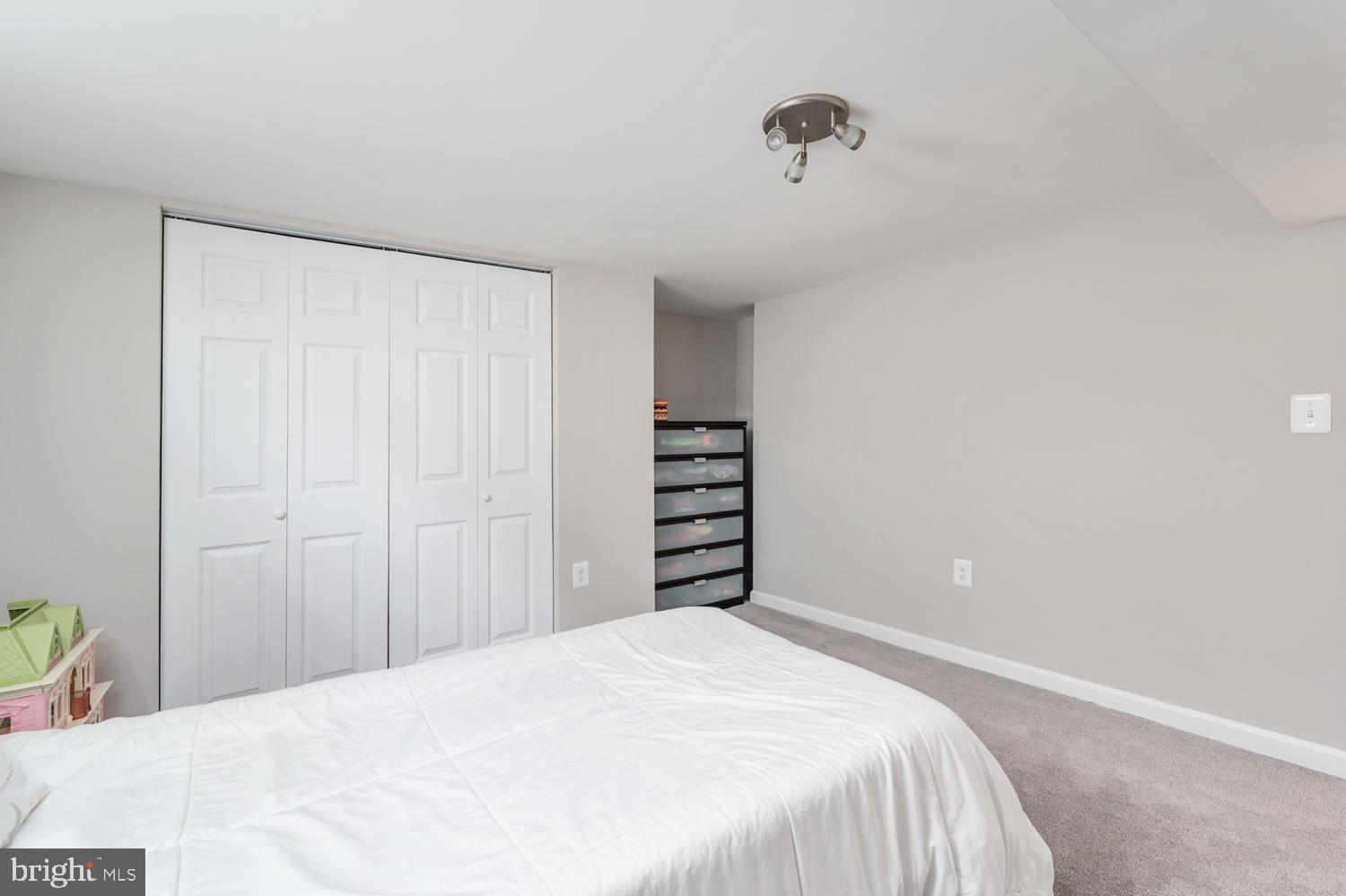 6015 Amherst Avenue Springfield, VA 22150 - Photo 29 of 40 Gallery Image 29