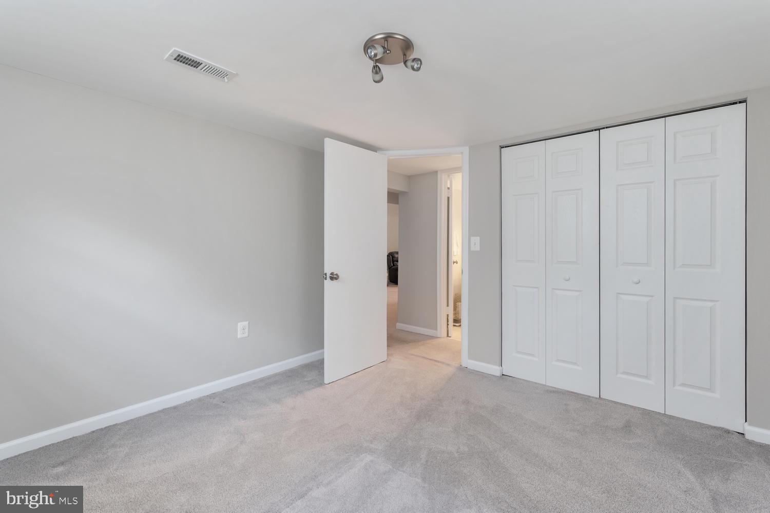 6015 Amherst Avenue Springfield, VA 22150 - Photo 31 of 40 Gallery Image 31