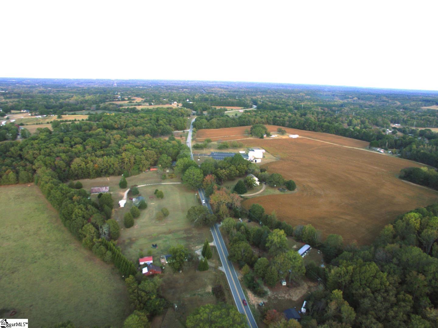 2056 A Old Hundred Road Pelzer, SC 29669 - Photo 7 of 15