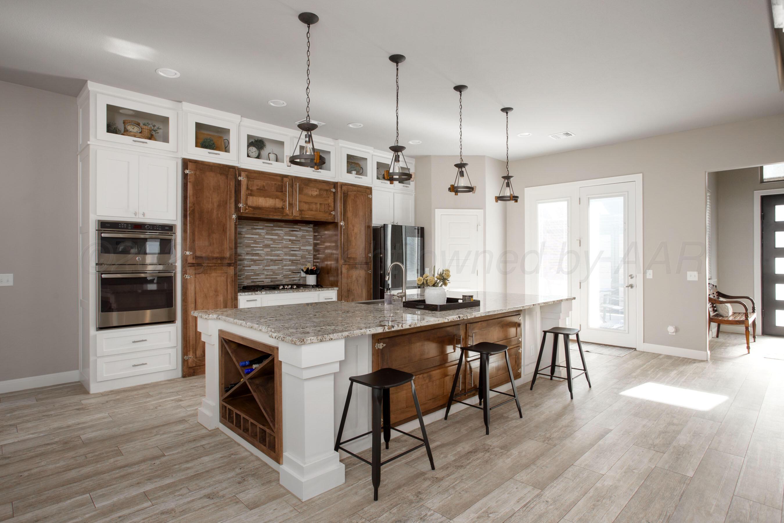 5708 Wesley Road Amarillo, TX 79119 - Photo 11 of 33 Kitchen view 2