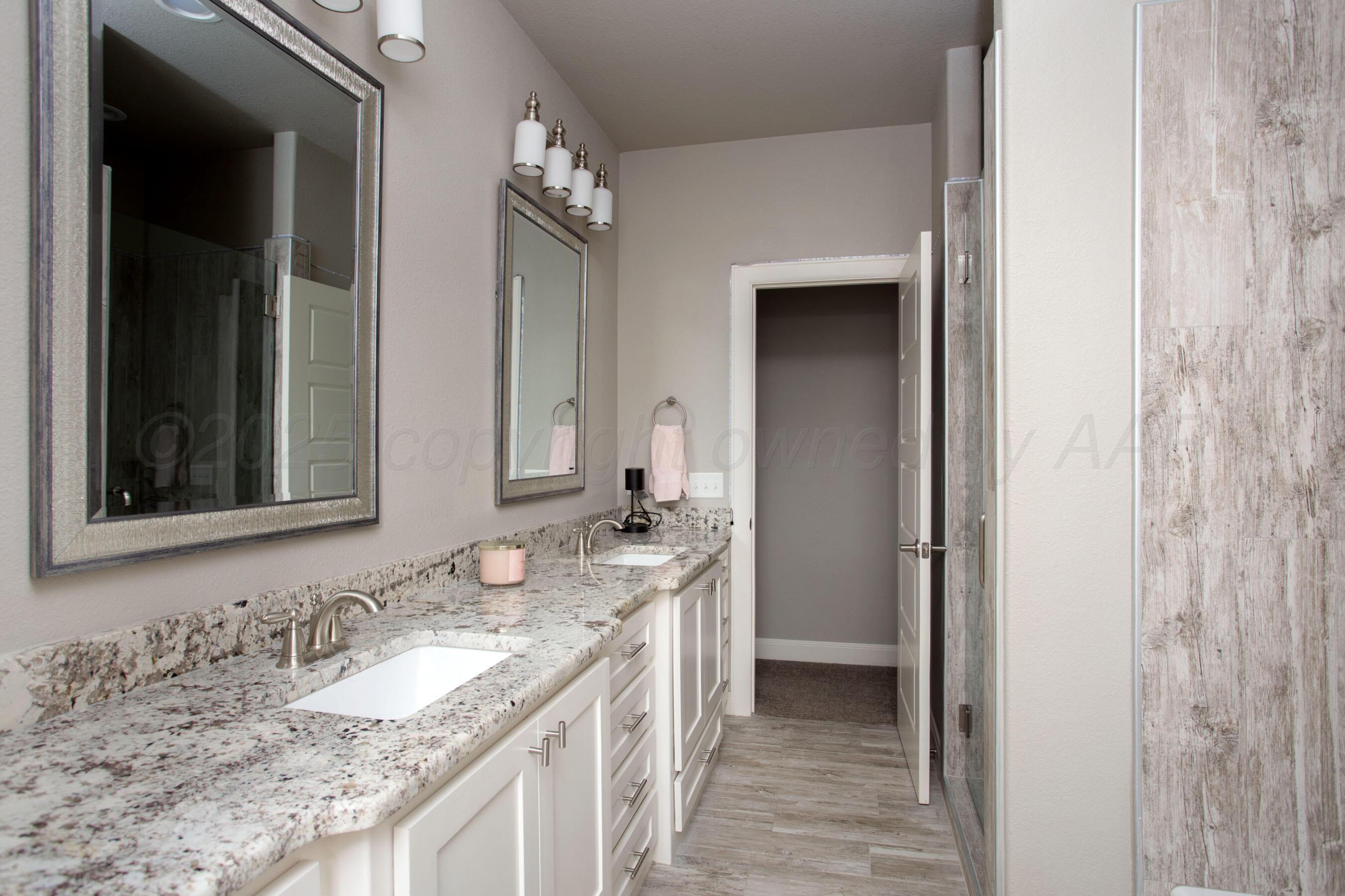 5708 Wesley Road Amarillo, TX 79119 - Photo 27 of 33 Upstairs bath view 2