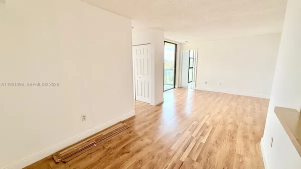$2,150 | 11800 Southwest 18th Street, Unit 5114, Miami, FL 33175