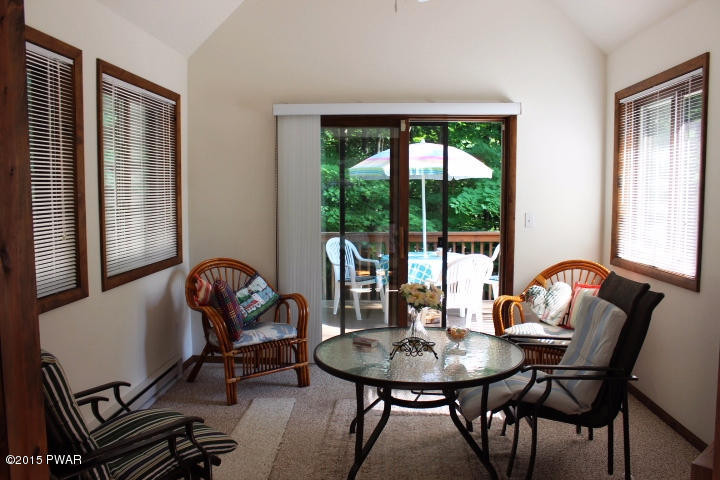 887 Deerfield Road Lake Ariel, PA 18436 - Photo 4 of 20