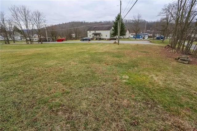 $32,500 | Lot#1 South Street, Burgettstown, PA 15021