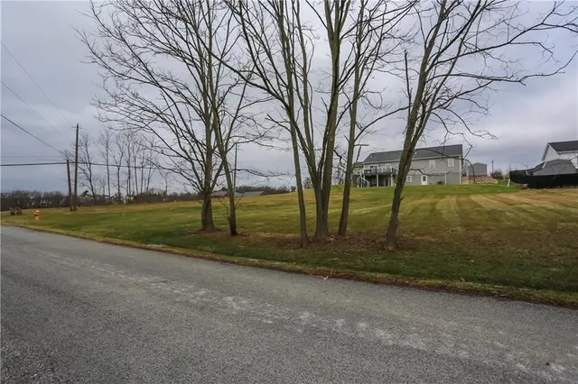 $32,500 | Lot#1 South Street, Burgettstown, PA 15021