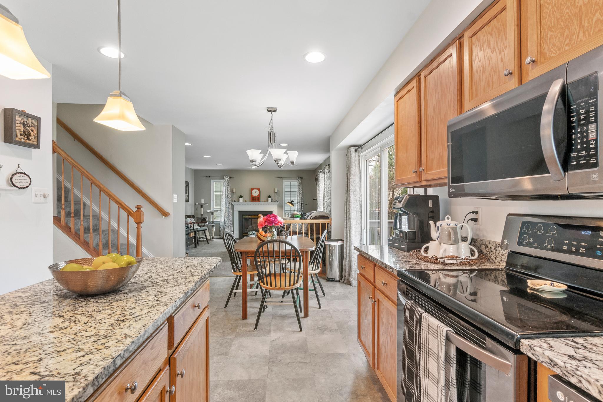 2006 Windys Run Road Catonsville, MD 21228 - Photo 21 of 51 Recessed lighting