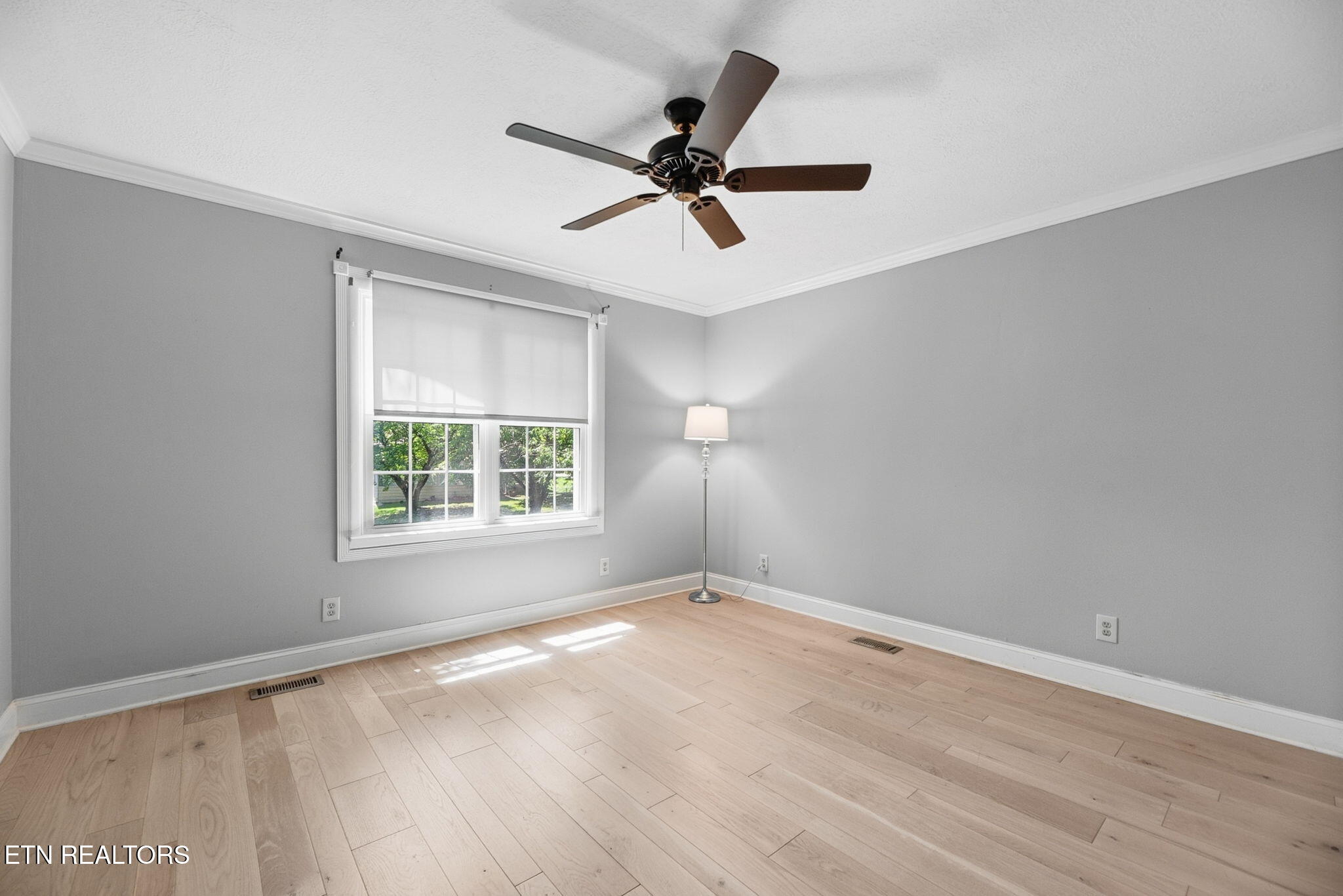 109 Washburn Circle Oak Ridge, TN 37830 - Photo 26 of 53 26-web-or-mls-DSC_7506