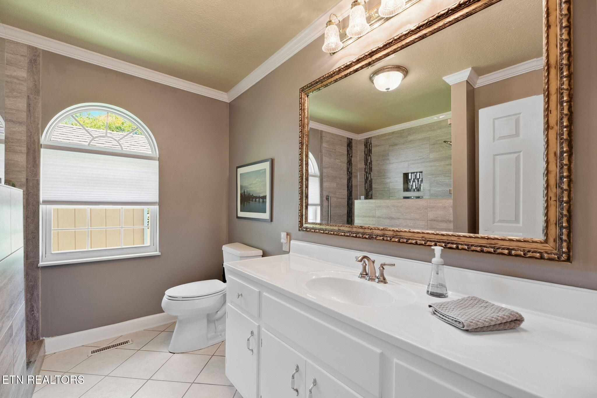 109 Washburn Circle Oak Ridge, TN 37830 - Photo 28 of 53 28-web-or-mls-DSC_7500