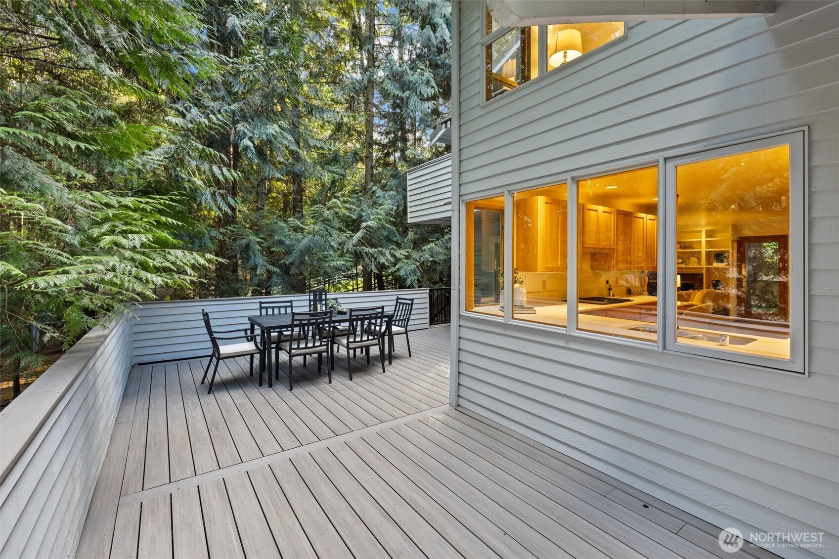 13619 Northeast 28th Street Bellevue, WA 98005 - Photo 12 of 35