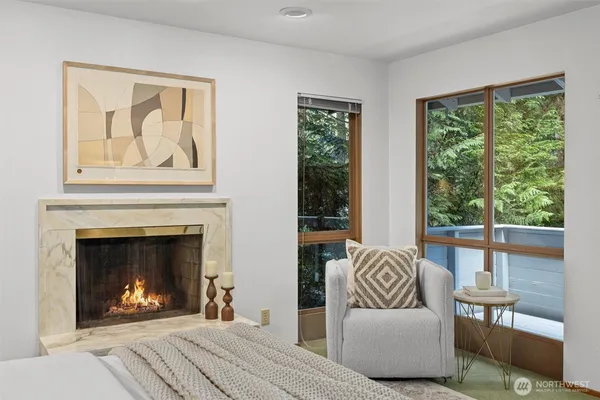 $2,095,000 | 13619 Northeast 28th Street, Bellevue, WA 98005