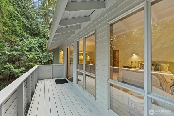 $2,095,000 | 13619 Northeast 28th Street, Bellevue, WA 98005