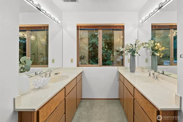 $2,095,000 | 13619 Northeast 28th Street, Bellevue, WA 98005