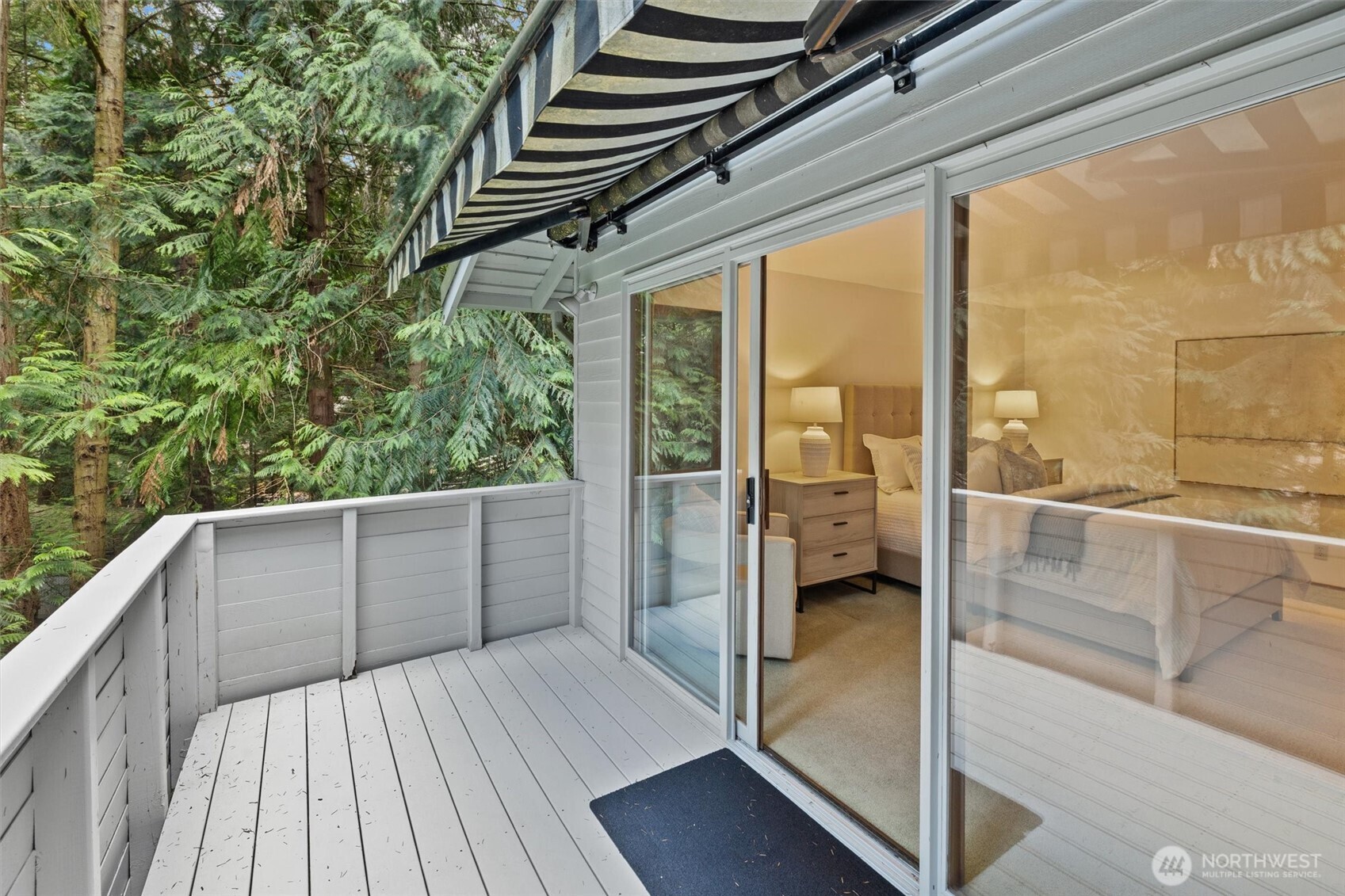 13619 Northeast 28th Street Bellevue, WA 98005 - Photo 26 of 35