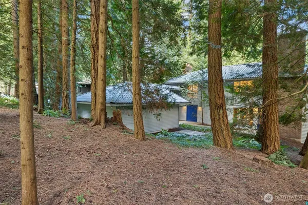 $2,095,000 | 13619 Northeast 28th Street, Bellevue, WA 98005