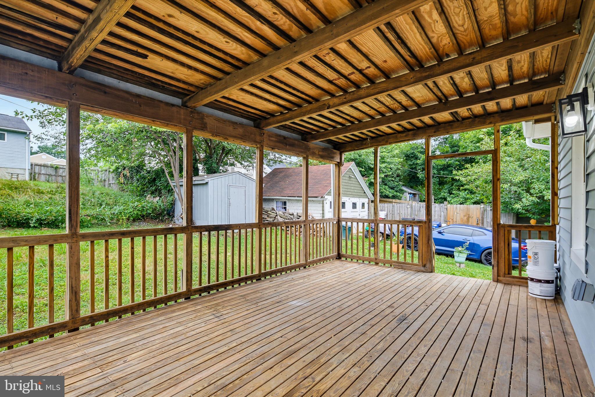 323 3rd Avenue Baltimore, MD 21227 - Photo 30 of 37