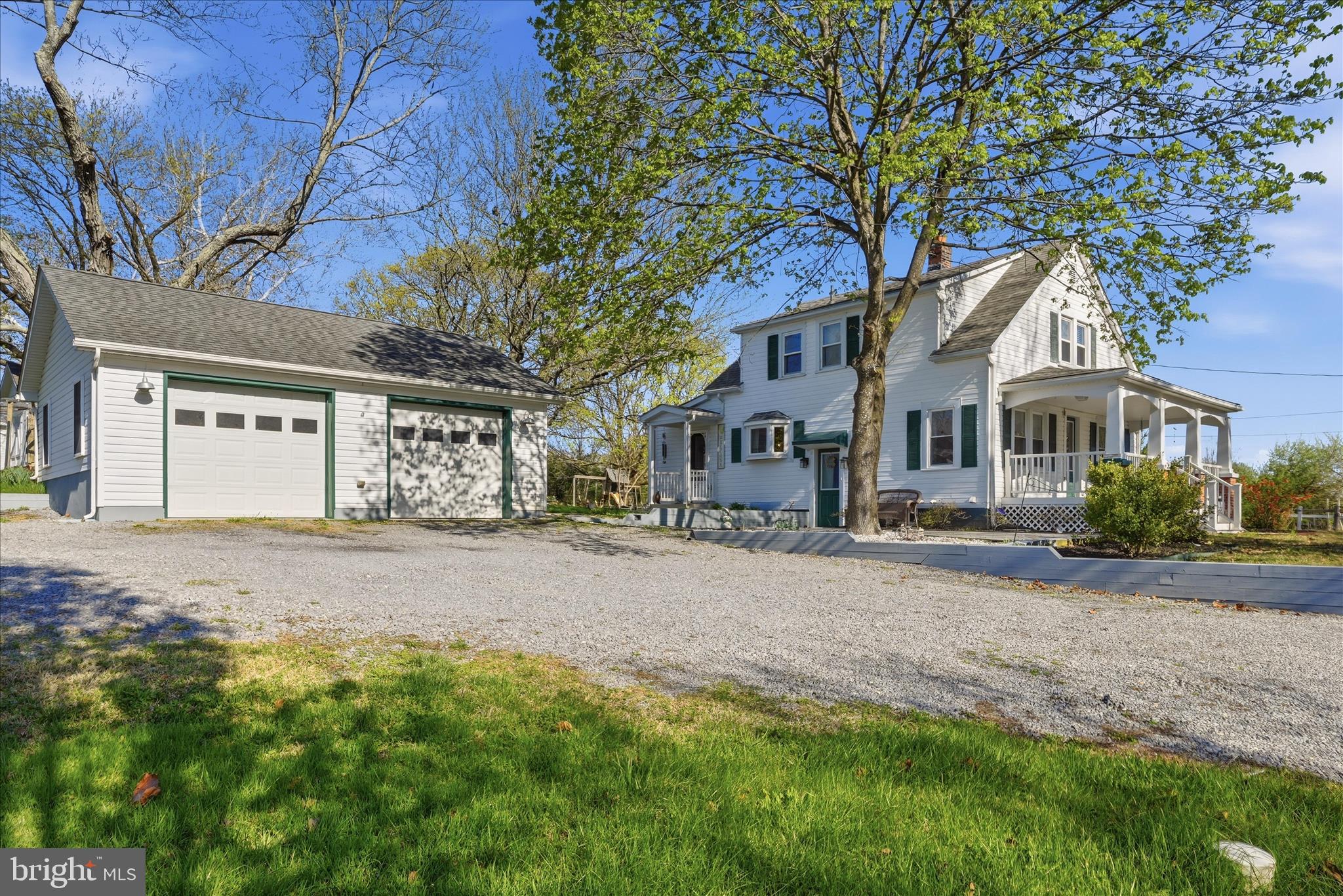 Remodeled Country Charm!