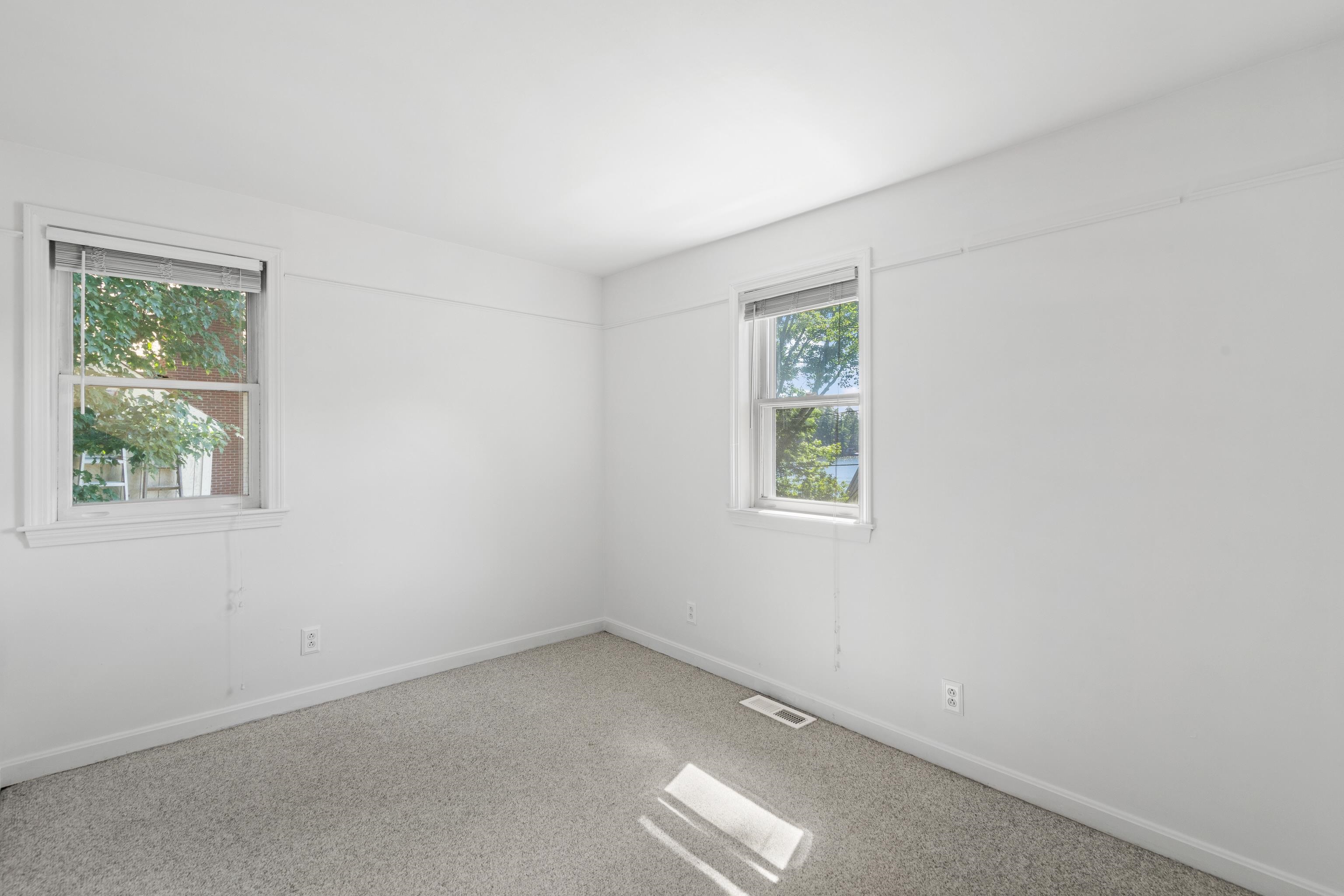 2 Fox Street Windham, NH 03087 - Photo 11 of 39