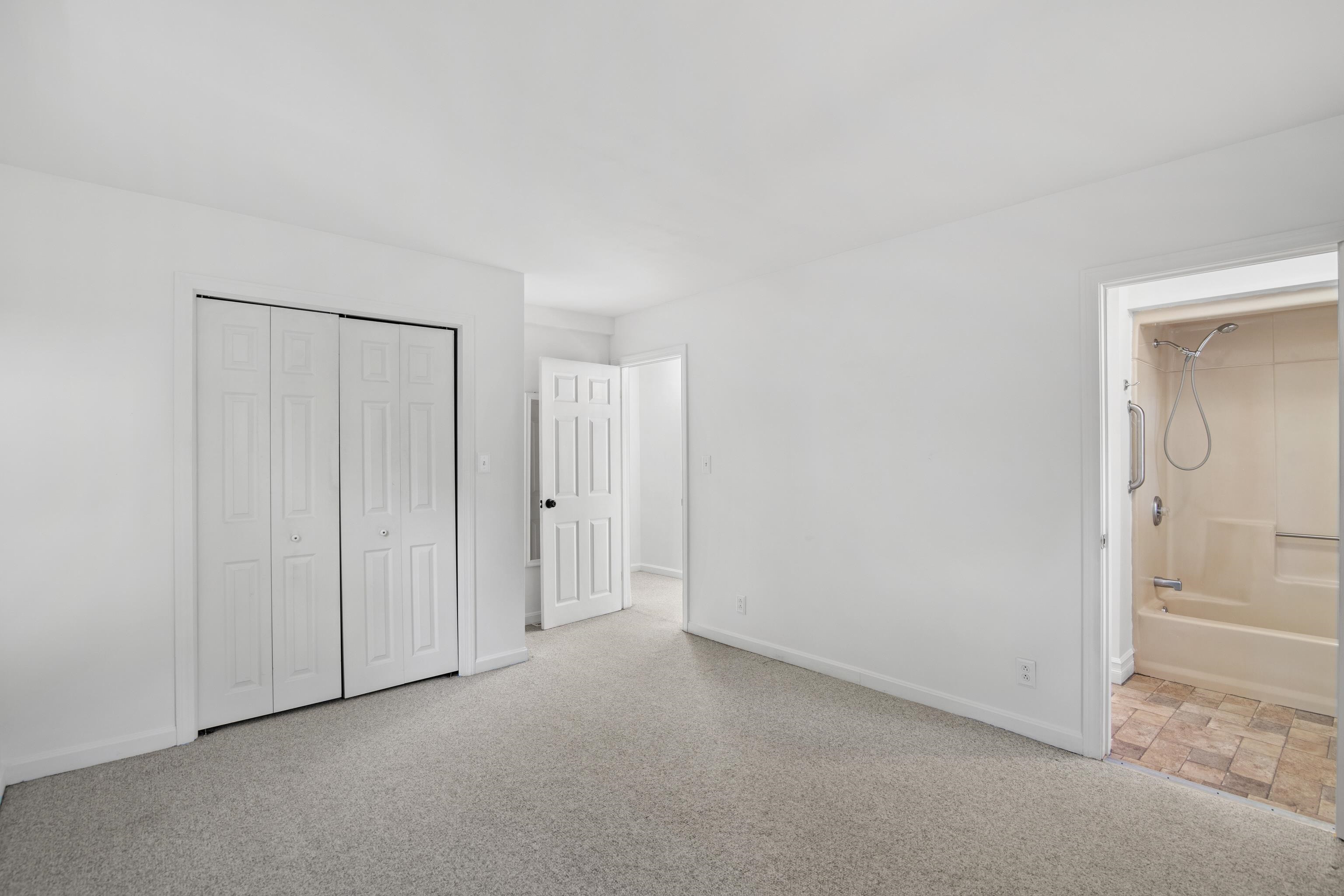 2 Fox Street Windham, NH 03087 - Photo 8 of 39