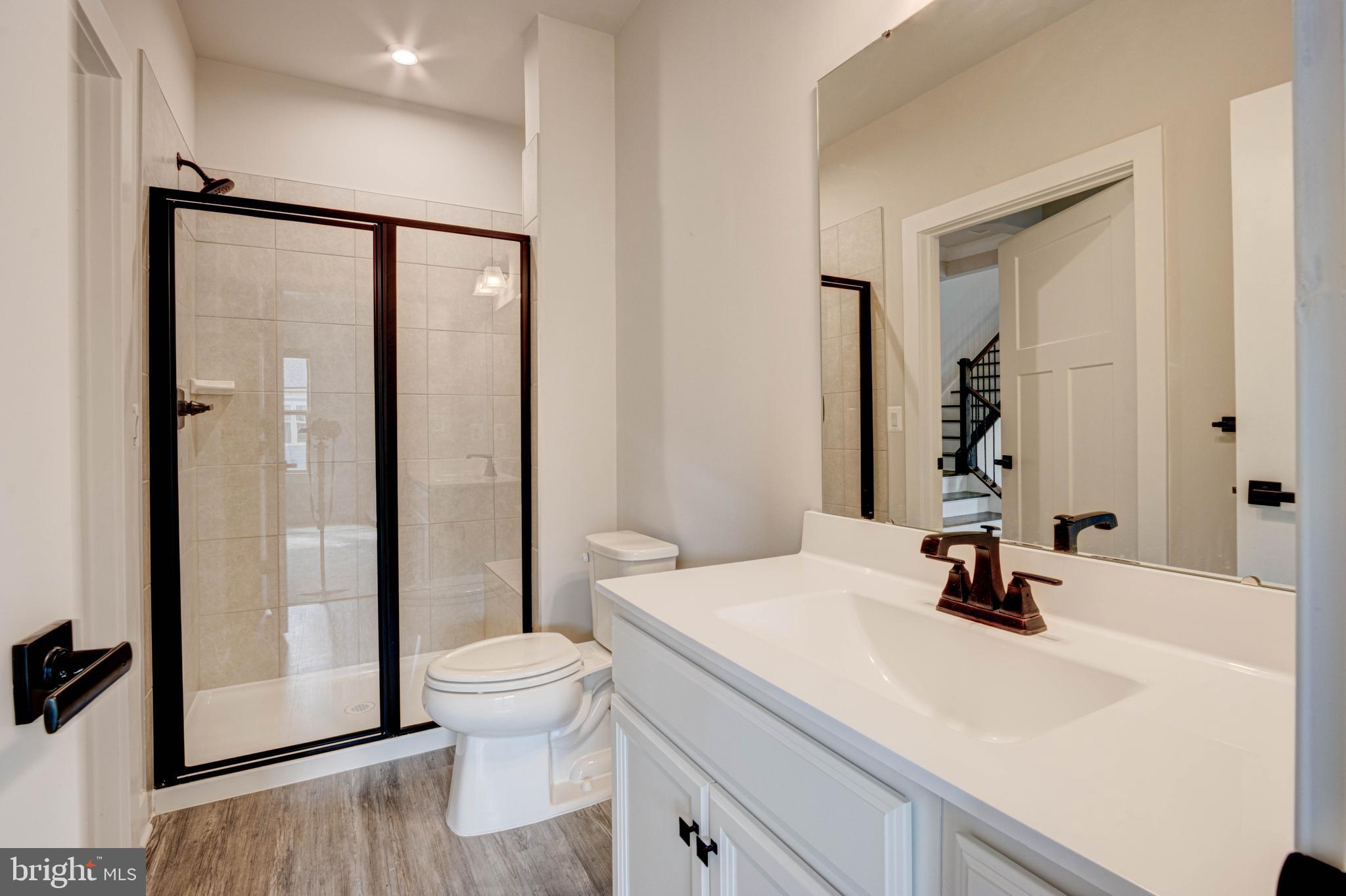 3282 Pine Needle Circle, Unit 403 Frederick, MD 21704 - Photo 15 of 49 #2 Full bathroom