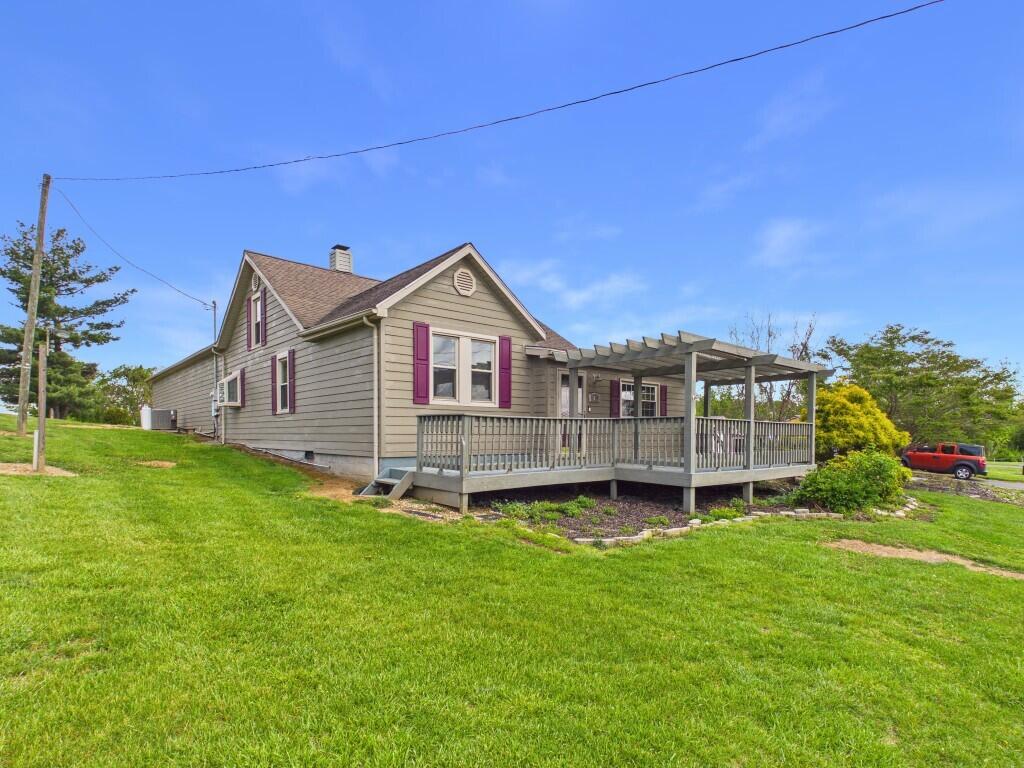 5833 Lyons Road Dublin, VA 24084 - Photo 1 of 64 1