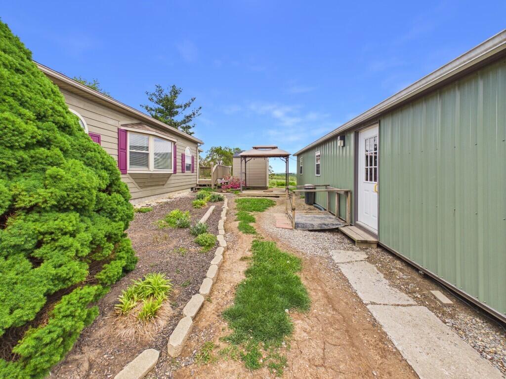 5833 Lyons Road Dublin, VA 24084 - Photo 6 of 64 6