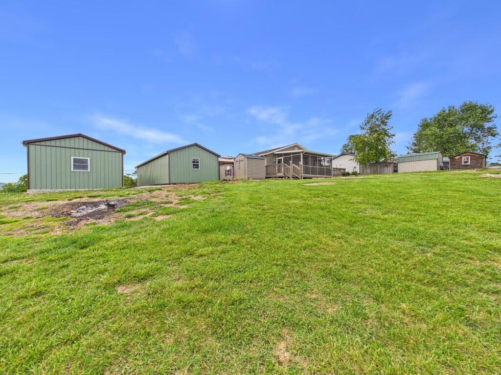 5833 Lyons Road Dublin, VA 24084 - Photo 8 of 64 8